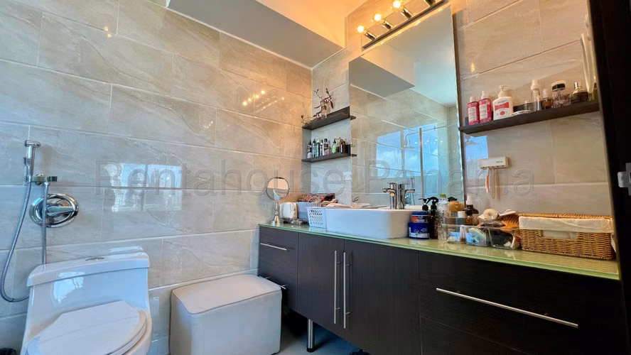 Amplio Apartamento en los Angeles Ph Leaf Tower Mts2: 113.53PD