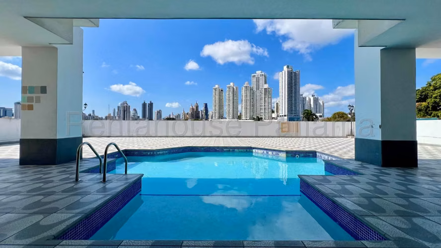 Amplio Apartamento en los Angeles Ph Leaf Tower Mts2: 113.53PD