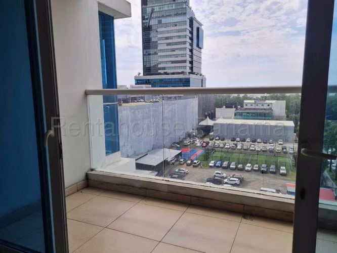 Espacioso Apartamento en Costa del Este Ph Country Club Mts2: 203.96 PD