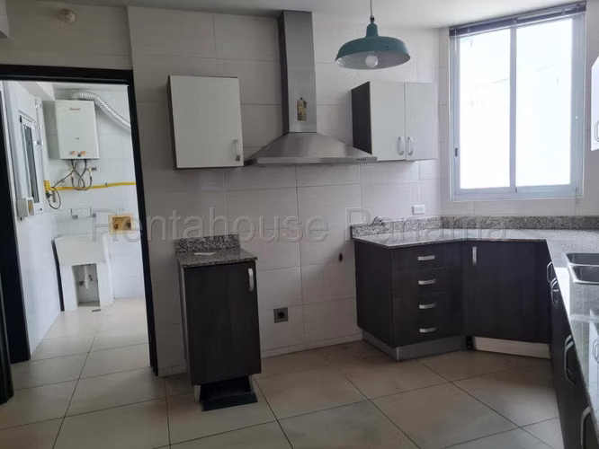 Espacioso Apartamento en Costa del Este Ph Country Club Mts2: 203.96 PD