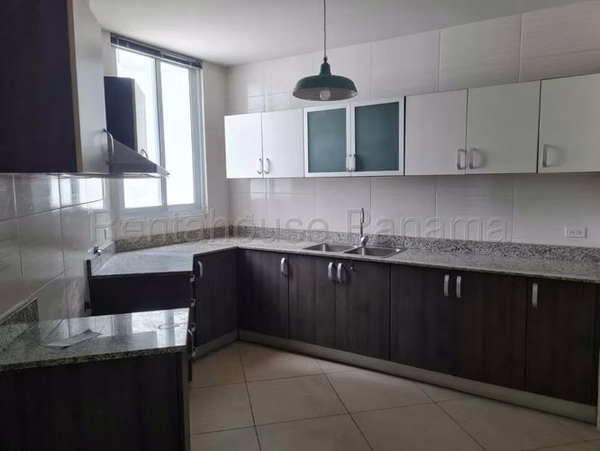 Espacioso Apartamento en Costa del Este Ph Country Club Mts2: 203.96 PD