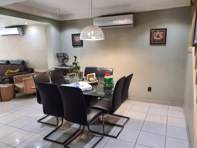 CLAYTON CASA EN VENTA