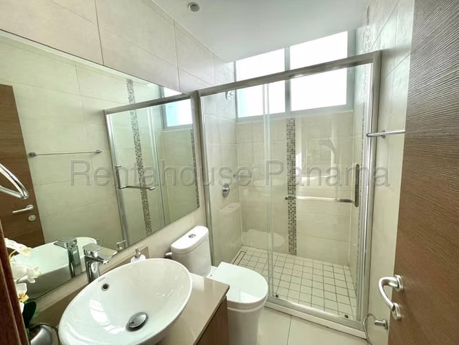 Apartamento en Alquiler en MAUI Luxury Costa del Este  CIG259997