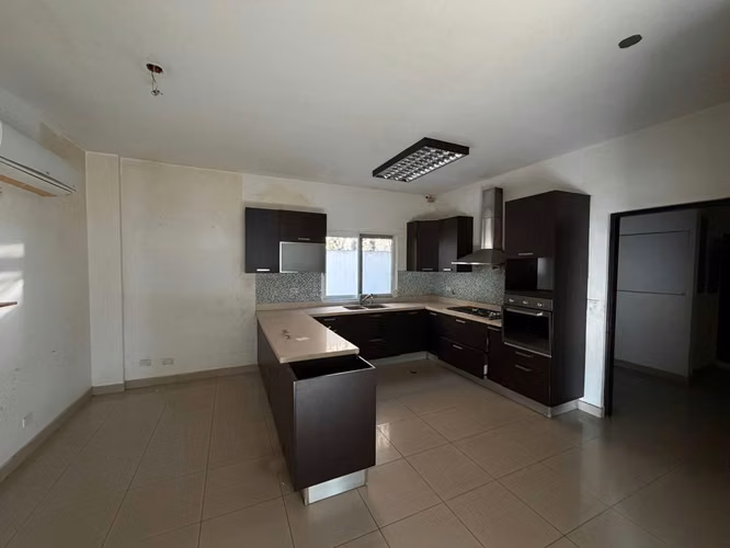 Banco Vende Casa en PH HORIZONTES II, Altos de Panamá (bn)