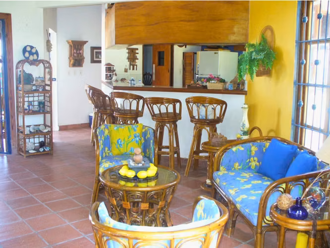 VENTA DE CASA DE PLAYA DIRECTA AL MAR EN CORONADO (13) - Imagen 2