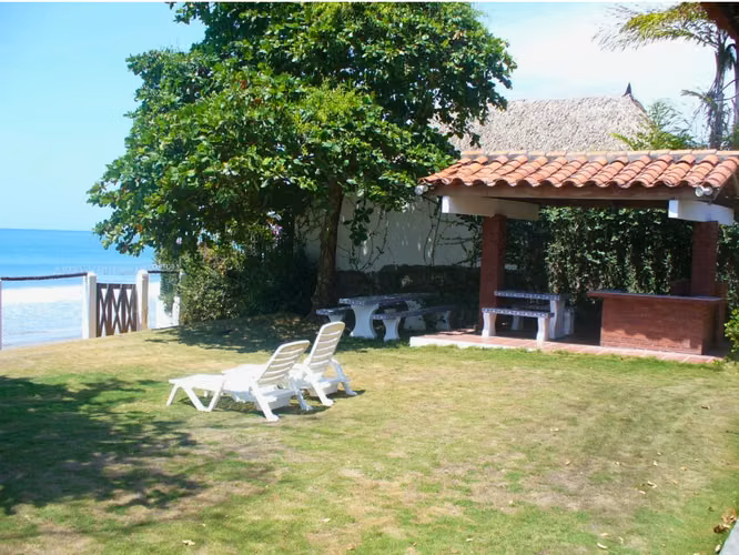VENTA DE CASA DE PLAYA DIRECTA AL MAR EN CORONADO (13) - Imagen 14