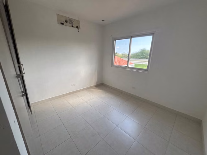 VERSALLES / CASA 260M² / 3 REC / 3.5 BAÑOS / 2 PISOS / PARKING TECHADO