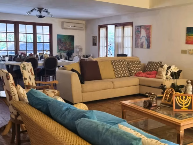 SE VENDE VILLA DE 8 RECÁMARAS EN CORONADO (13)