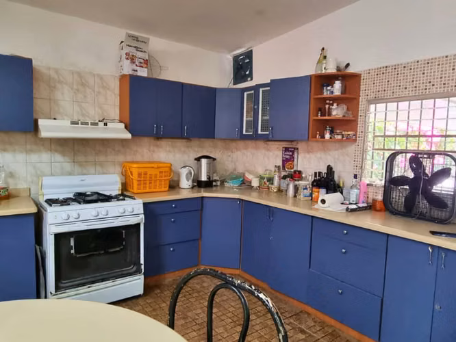 SE VENDE VILLA DE 8 RECÁMARAS EN CORONADO (13)