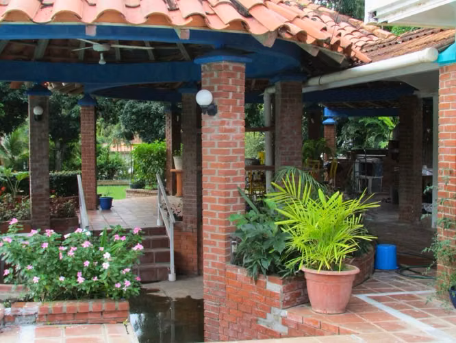 SE VENDE VILLA DE 8 RECÁMARAS EN CORONADO (13)