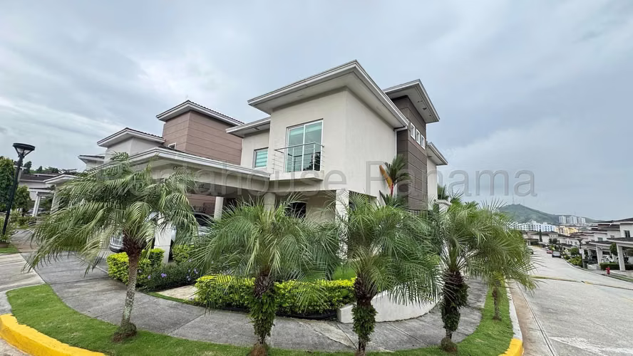 Venta de casa en PH Dorado Village, Condado del Rey 26-1602BTE