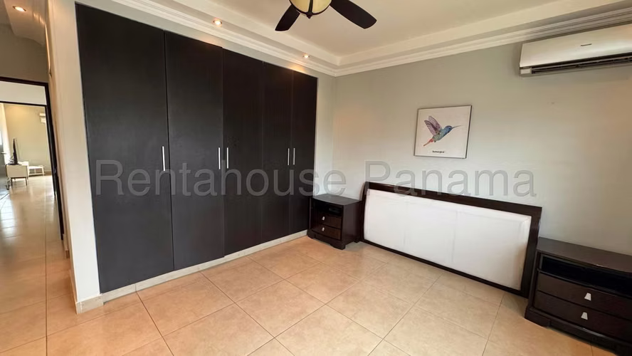 Venta de casa en PH Dorado Village, Condado del Rey 26-1602BTE