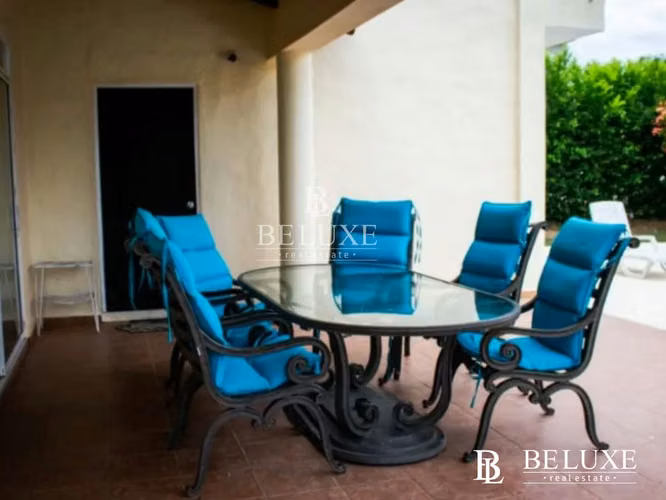 VENTA DE CASA CON PISCINA EN RESIDENCIAL MALIBU, PLAYA GORGONA (6)
