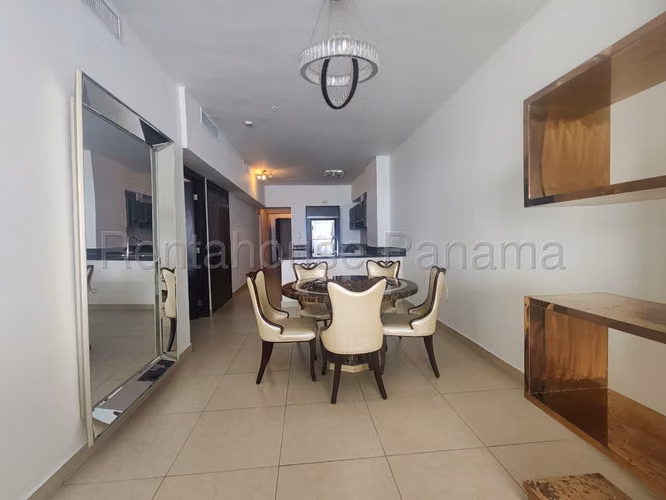 Se Vende Apartamento en Avenida Balboa VLU26-6047