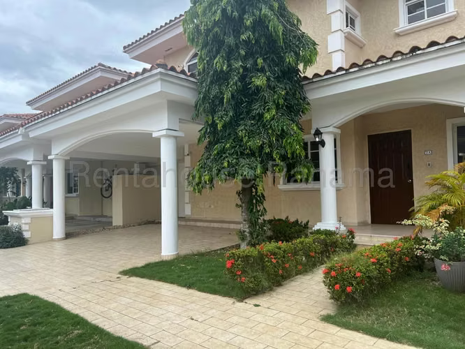 vendo casa en costa del este OF 26-6436