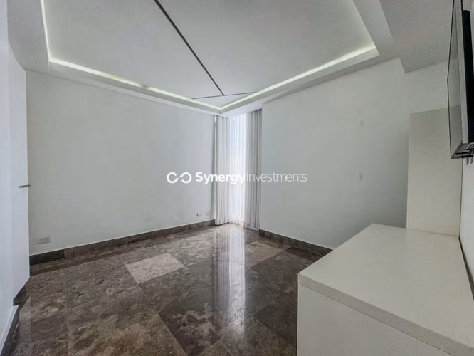 Apartamento en Venta en Avenida Balboa