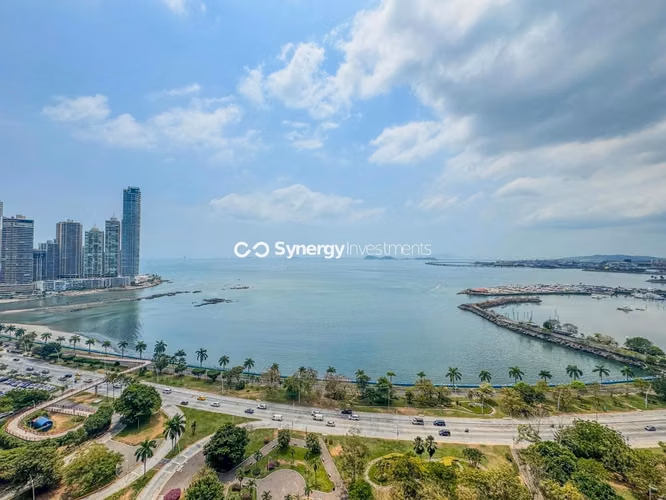 Apartamento en Venta en Avenida Balboa