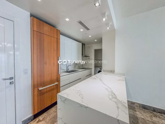 Apartamento en Venta en Avenida Balboa