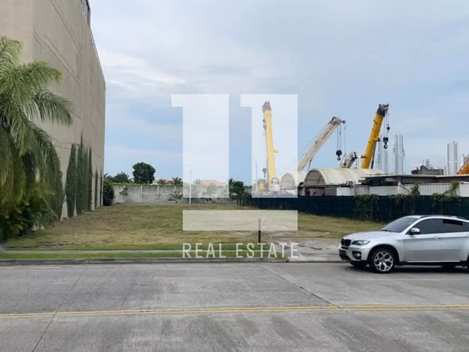 Se Alquila terreno de 1217.12 m2 en Santa Maria Business District - Imagen 5