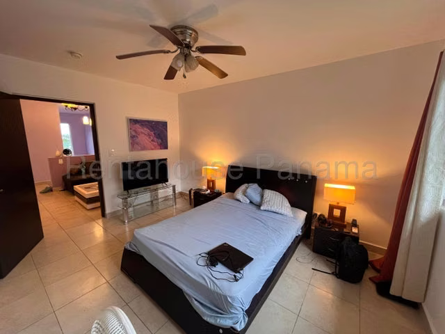 Venta Casa en Villa Tiber Brisas del Golf 26YCG1989