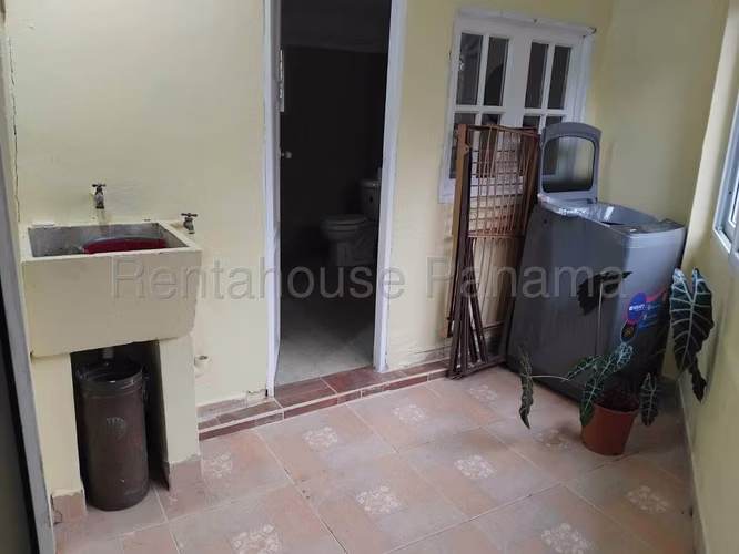 VENTA DE LOTE CON CABAÑA EN ALTOS DE  CERRO AZUL HQ