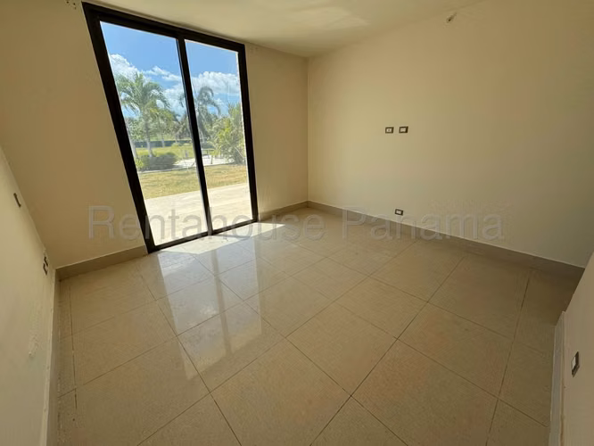 VENTA DE APARTAMENTO EN SAN CARLOS MCD25-6952
