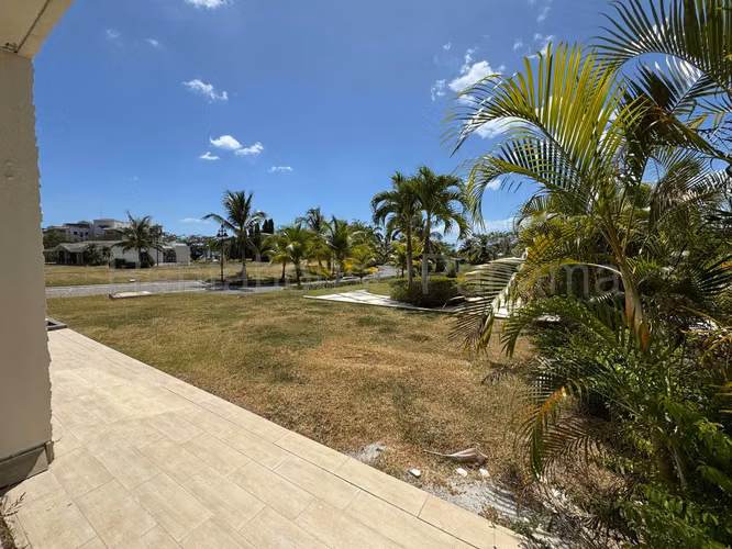 VENTA DE APARTAMENTO EN SAN CARLOS MCD25-6952