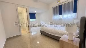 Alquiler de Casa con 700m2 en Panama Pacifico PH Residencial Howard 26-2390SR