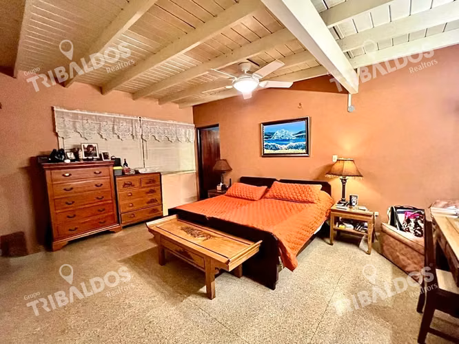 Venta de Espectacular Casa en las Cumbres - Imagen 7