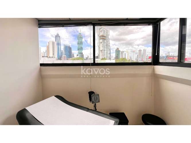 VENTA DE CONSULTORIO EQUIPADO CON VISTAS A LA CIUDAD - PUNTA PAITILLA - Imagen 2