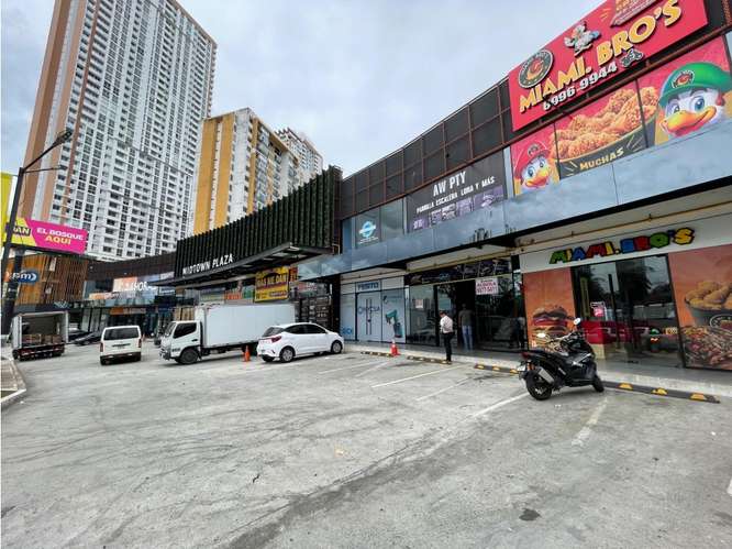SE ALQUILA LOCAL EN MIDTOWN PLAZA TUMBA MUERTO CON MEZZANINE
