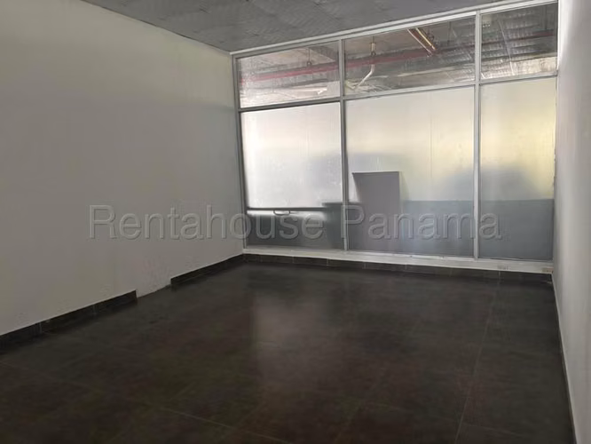 Local Comercial en Alquiler en Ancon JG