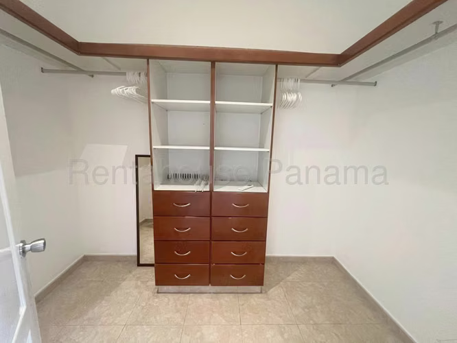 Venta de casa en Costa del Este   AK