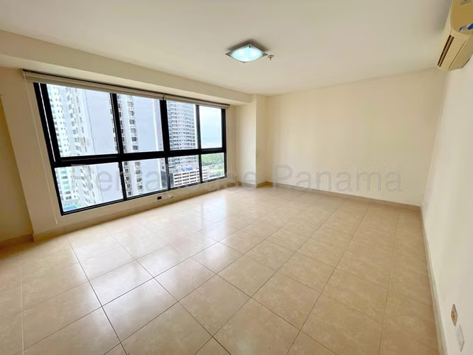 Venta de apartamento en Costa del Este   AK