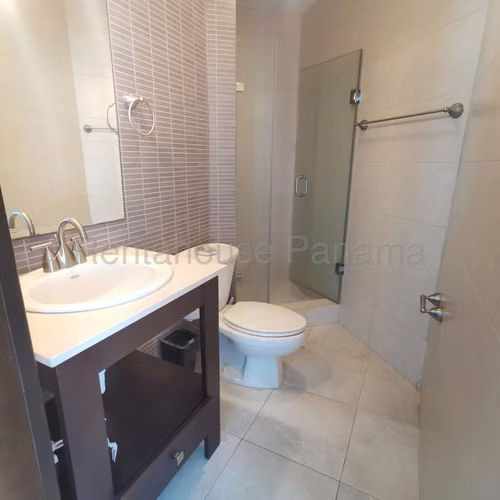 Venta de Apartamento en Costa del Este Ph Riverside Mts2: 100.70 PD