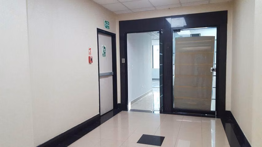 Oficina Comercial en Alquiler en Obarrio JG