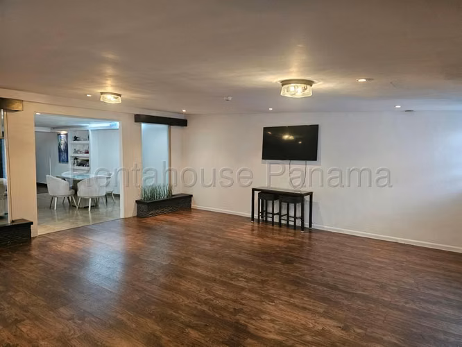 Venta de Casa Duplex en Obarrio Mts2: 400 PD - Imagen 11