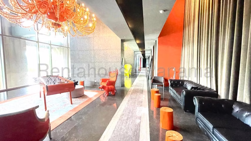 Apartamento en Venta en Avenida Balboa Yoo Arts