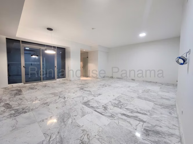 Se Alquila Apartamento en Costa del Este VLU26-6505