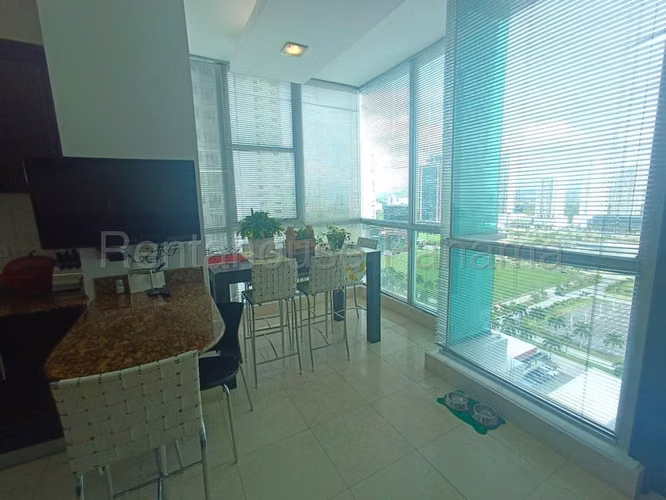 Apartamento  Amoblado en Venta en Ocean Two Costa del Este CIG264168