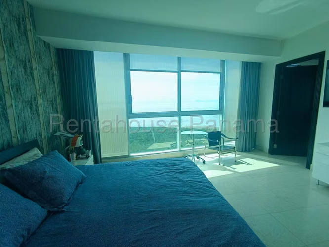 Apartamento  Amoblado en Venta en Ocean Two Costa del Este CIG264168