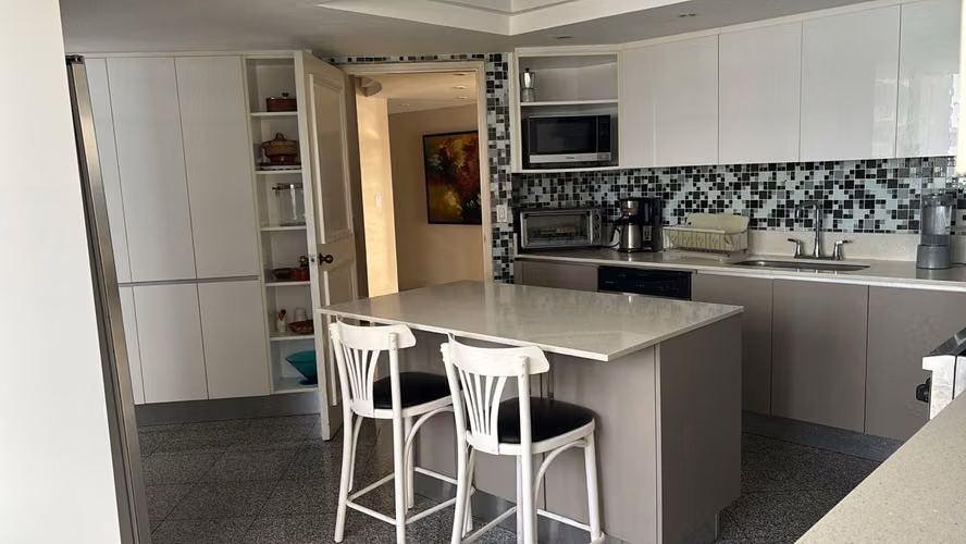 Dúplex con Vista al Mar en Punta Paitilla – 503 m² de Lujo y Exclusividad