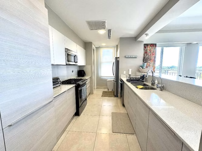 BUENAVENTURA-PENTHOUSE LAGUNA-VENTA
