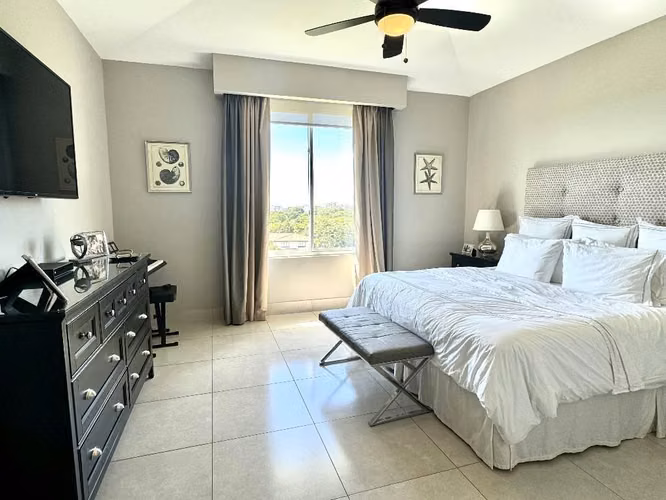 BUENAVENTURA-PENTHOUSE LAGUNA-VENTA