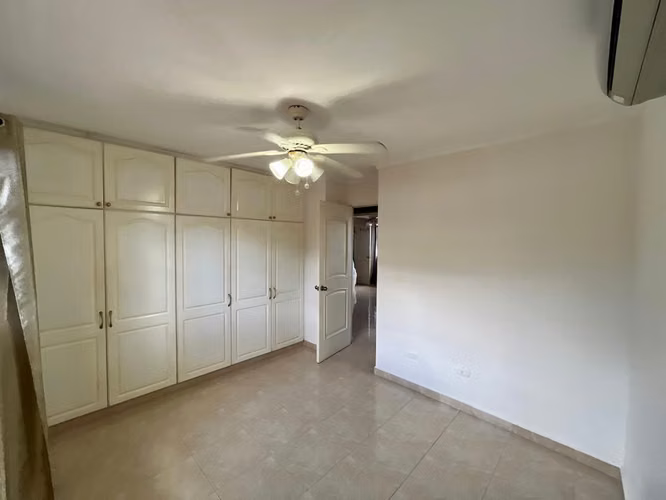 De Oportunidad Se Vende casa en Residencial privado - El Dorado.