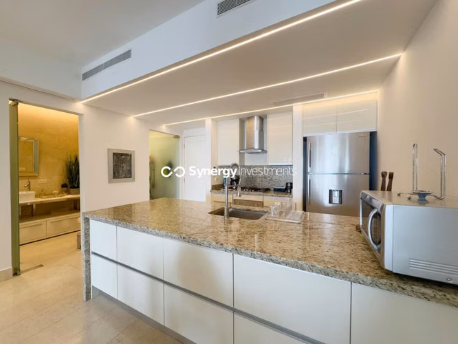 Apartamento en Venta en Avenida Balboa