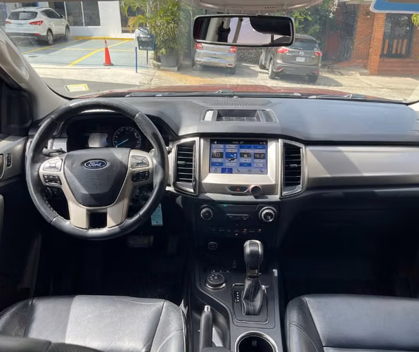 Ford Everest XLT 2019 - Imagen 9