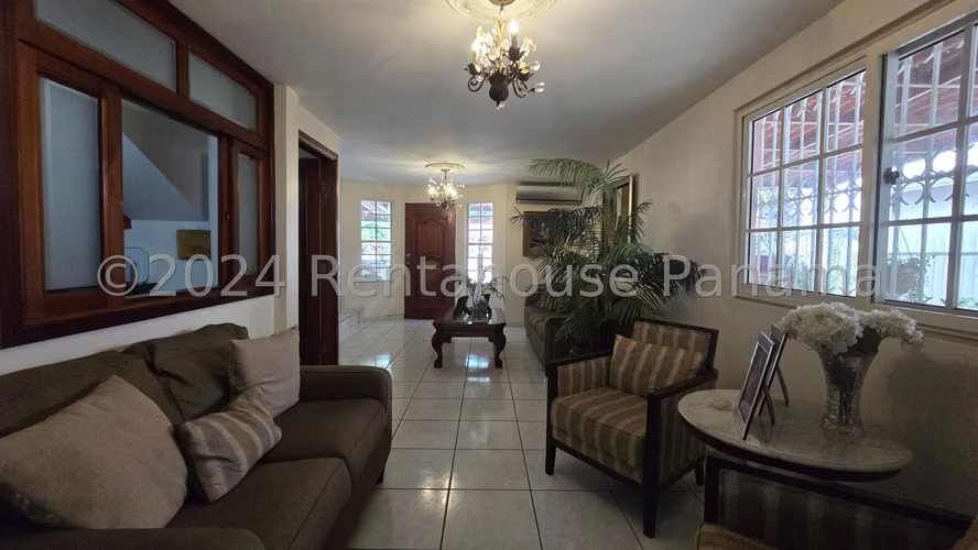 Venta de casa en Condado del Rey KC