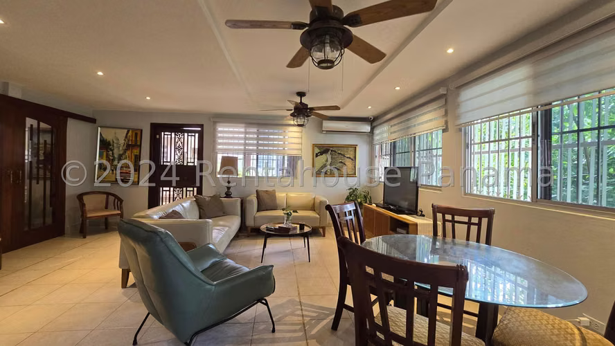 Venta de casa en Condado del Rey KC