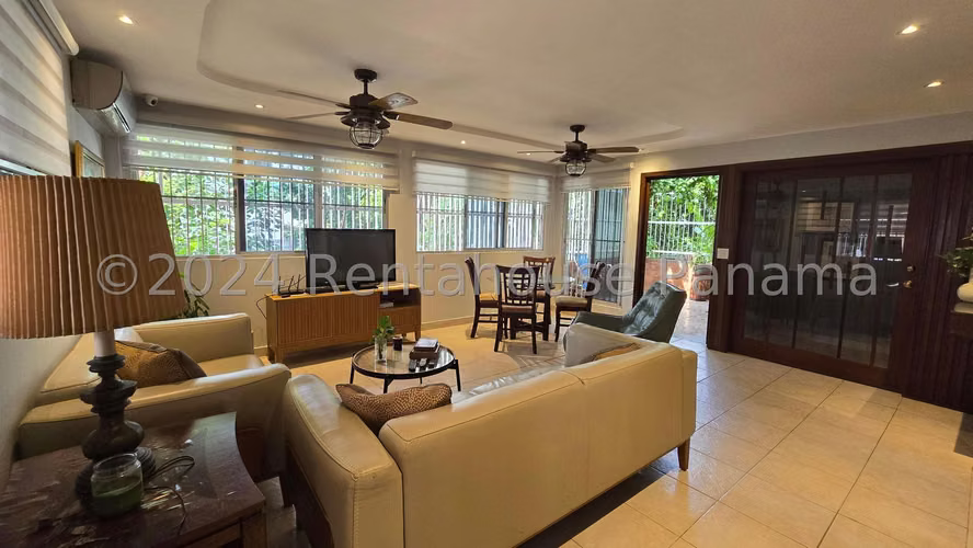 Venta de casa en Condado del Rey KC
